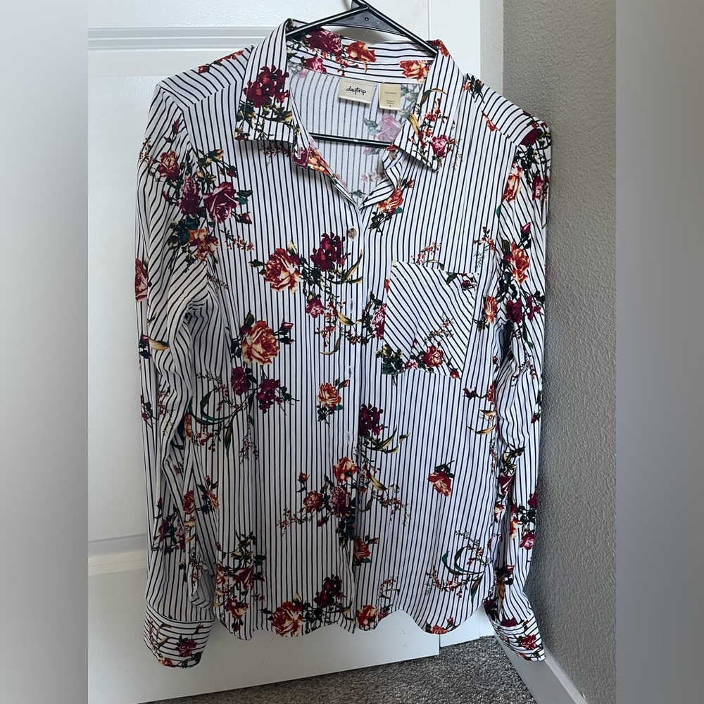Day Trip size small button up shirt.